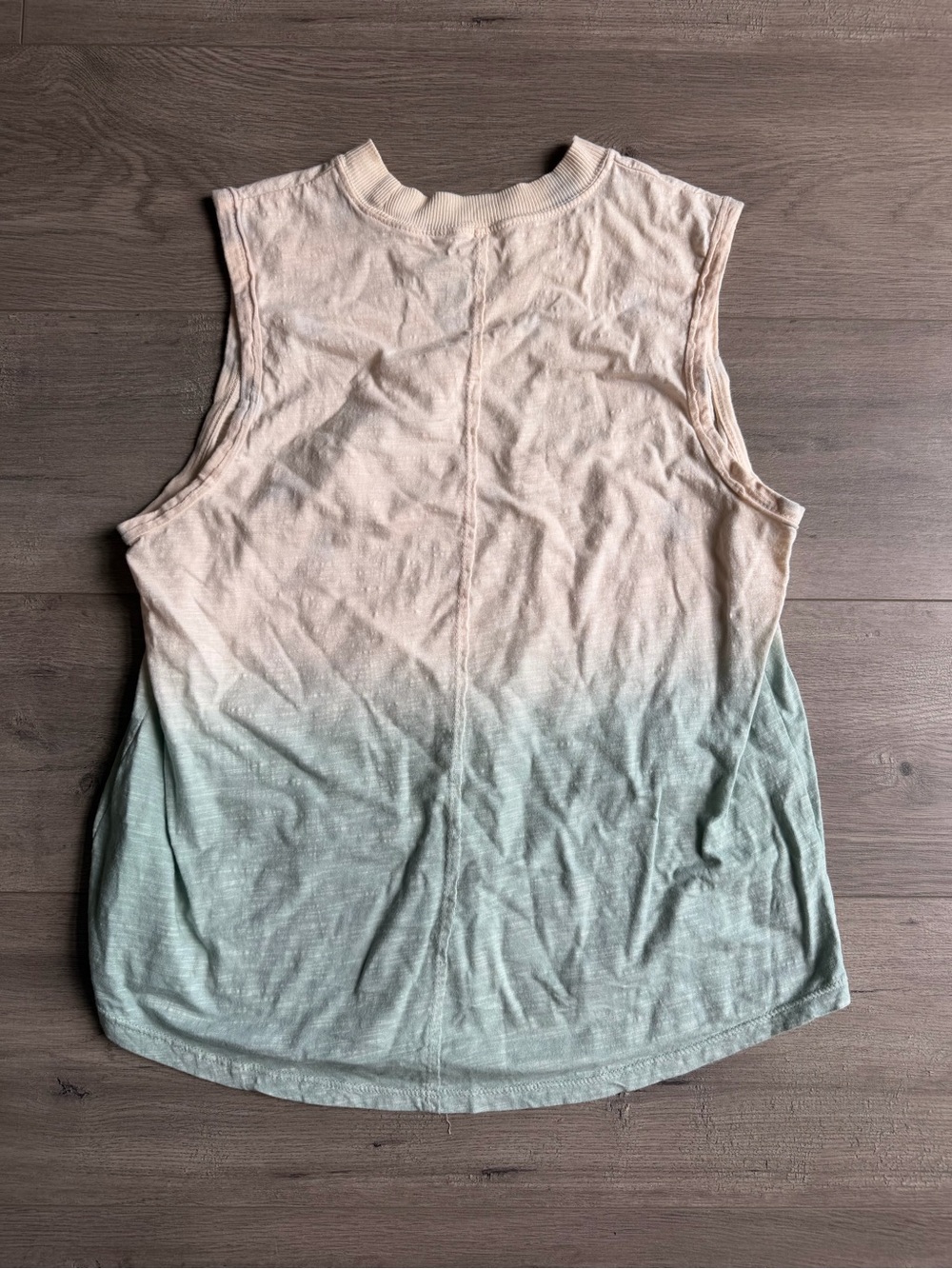 Pilcro Great Lakes graphic tank top - size medium - Picture 6 of 6